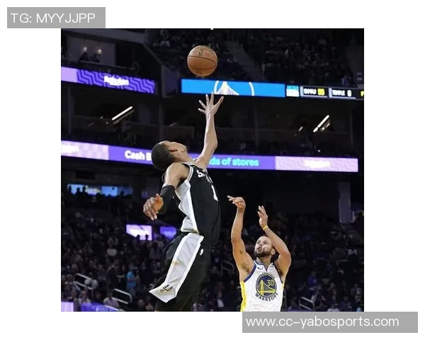 名记称文班亚马如外星人NBA近20年未见如此独特球员