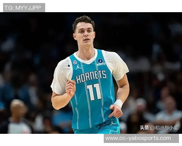 76人次轮秀布鲁姆狂砍50分17板5助2帽震惊联盟展现超强实力 76人次轮秀布鲁姆狂砍50分17板5助2帽震惊联盟展现超强实力